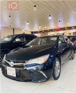 تۆیۆتا کامری